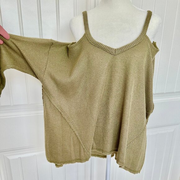 ANTHROPOLOGIE Deletta Millipa Cold Shoulder Waffle Knit Olive Swing Top - Med - Picture 10 of 13